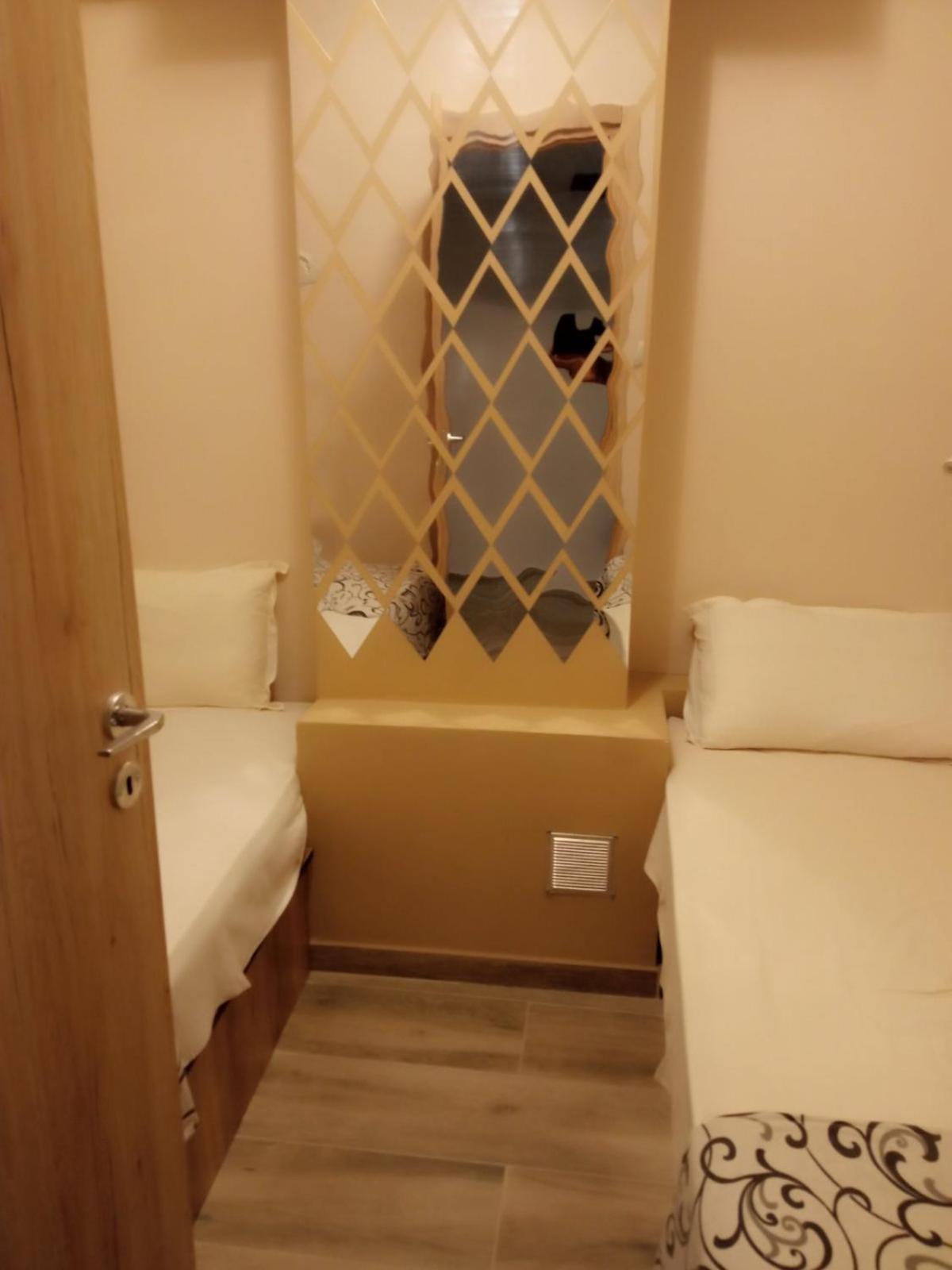 Polit Luxury Aprt 2 Bedrooms Thessaloniki Exterior photo